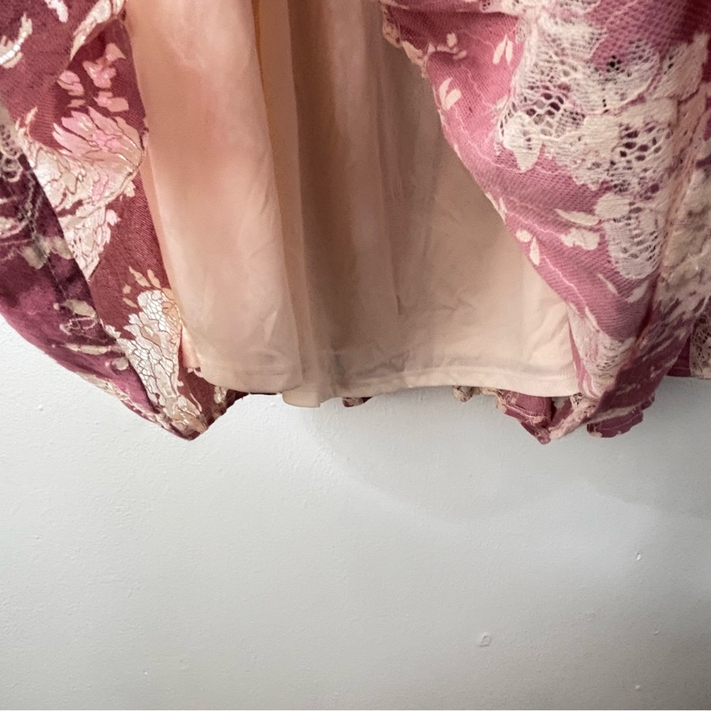 Torrid 1 Pink Cream Abstract Lace Mini Dress Babydoll Tiered Cottagecore Casual - Picture 10 of 14